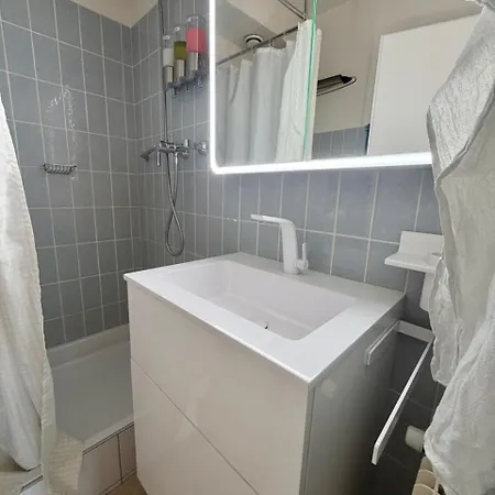 Serenity, 4 Min Walk To Center! Апартаменты Кран-Монтана